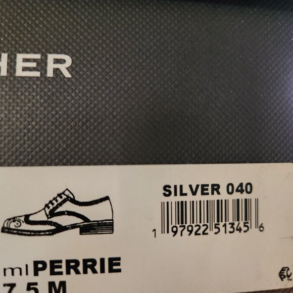Marc Fisher Silver Leather "Perrie" lace up oxfords. Women. Size Various. NIB - Picture 3 of 12